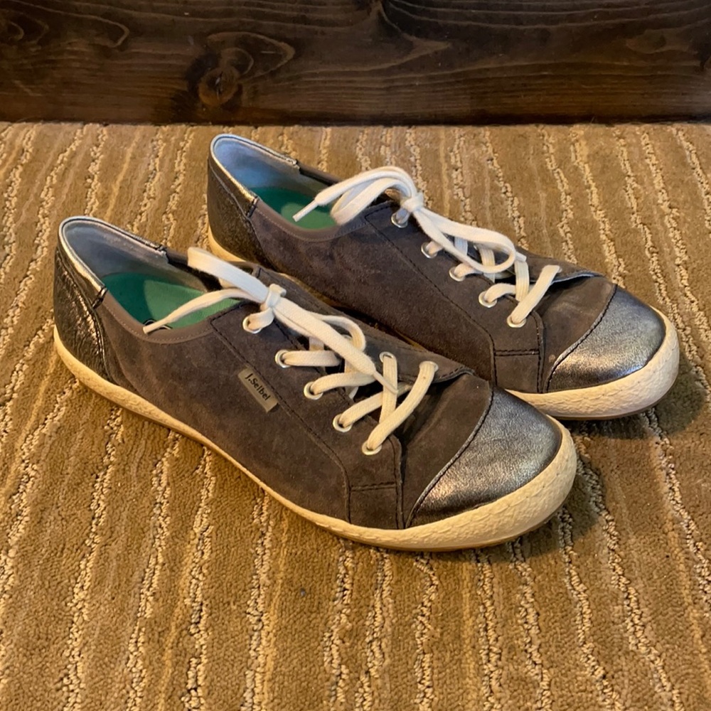 Josef Seibel Tennis Shoe